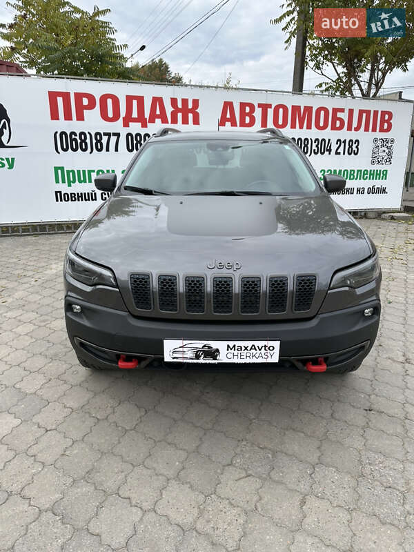 Внедорожник / Кроссовер Jeep Cherokee 2019 в Черкассах