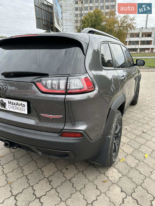 Внедорожник / Кроссовер Jeep Cherokee 2019 в Черкассах