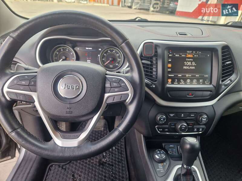 Внедорожник / Кроссовер Jeep Cherokee 2014 в Луцке фото 2 Внедорожник / Кроссовер Jeep Cherokee 2014 в Луцке