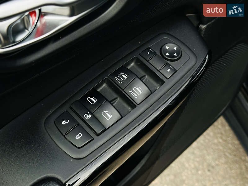 Позашляховик / Кросовер Jeep Cherokee 2020 в Харкові фото 27 Позашляховик / Кросовер Jeep Cherokee 2020 в Харкові