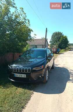 Внедорожник / Кроссовер Jeep Cherokee 2019 в Хмельницком