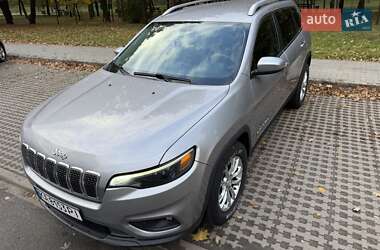 Внедорожник / Кроссовер Jeep Cherokee 2018 в 