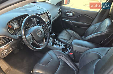 Позашляховик / Кросовер Jeep Cherokee 2018 в  фото 5 Позашляховик / Кросовер Jeep Cherokee 2018 в