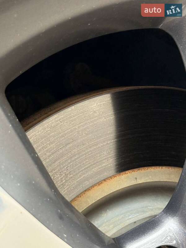 Внедорожник / Кроссовер Jeep Cherokee 2019 в Новомосковске фото 8 Внедорожник / Кроссовер Jeep Cherokee 2019 в Новомосковске