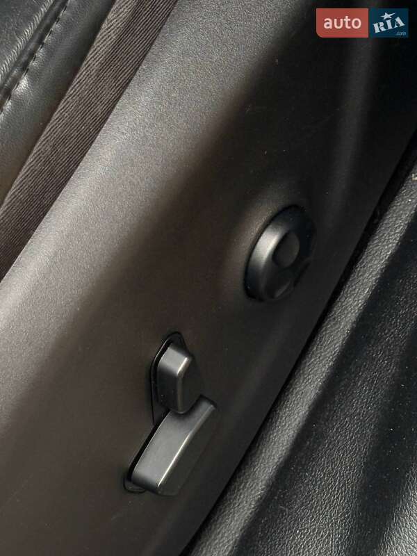 Внедорожник / Кроссовер Jeep Cherokee 2019 в Новомосковске фото 23 Внедорожник / Кроссовер Jeep Cherokee 2019 в Новомосковске