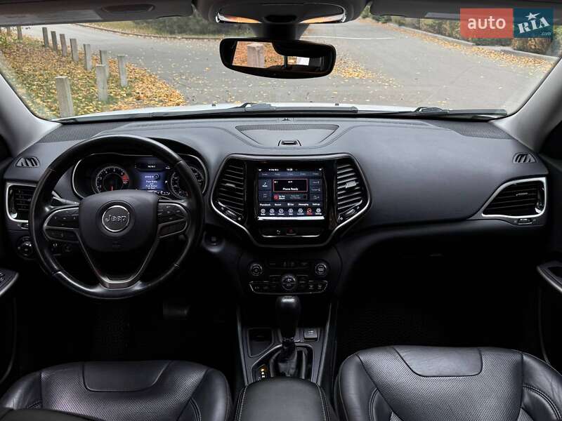 Внедорожник / Кроссовер Jeep Cherokee 2019 в Новомосковске фото 32 Внедорожник / Кроссовер Jeep Cherokee 2019 в Новомосковске