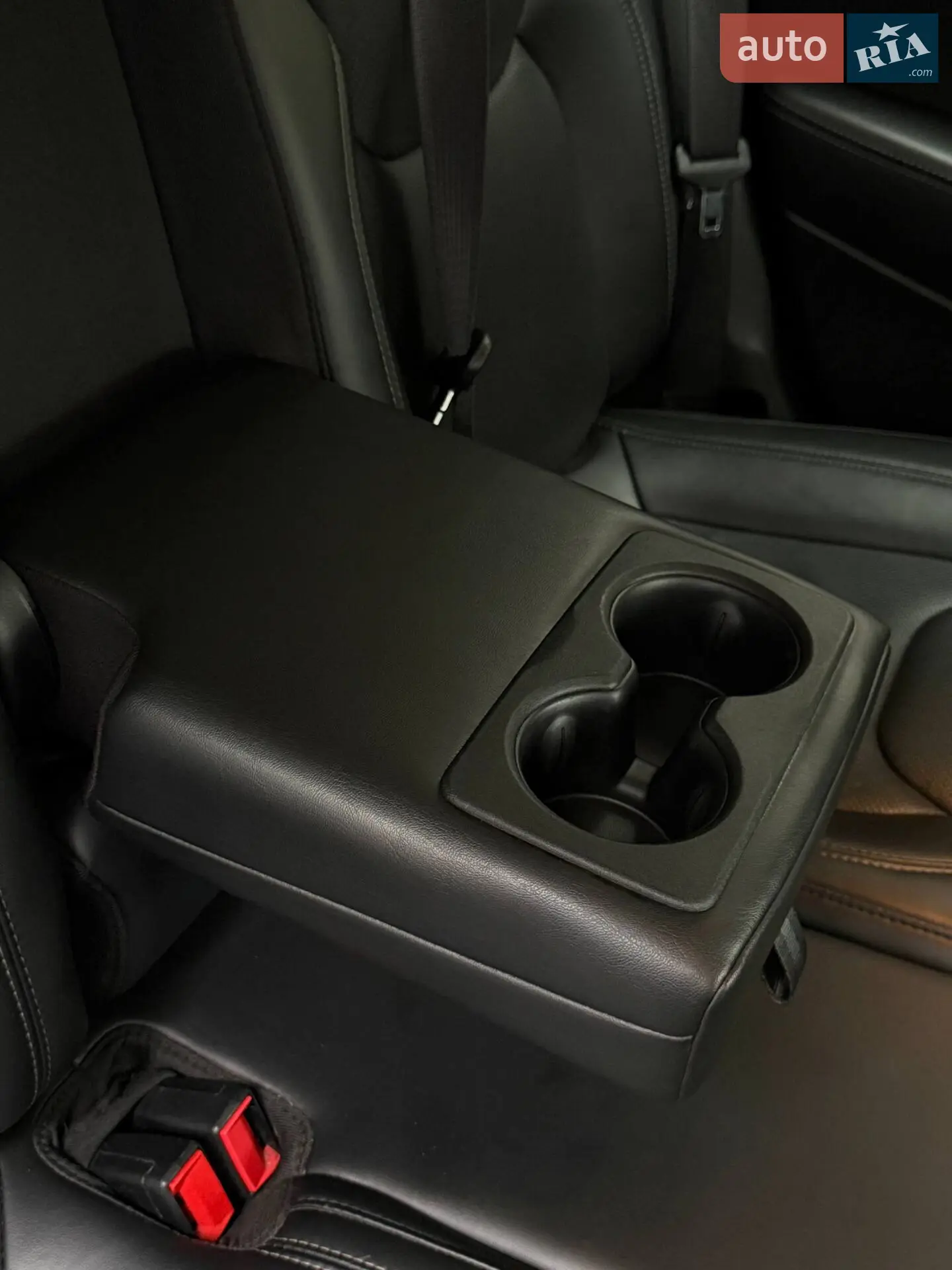 2019 Jeep Cherokee - мініатюра 38