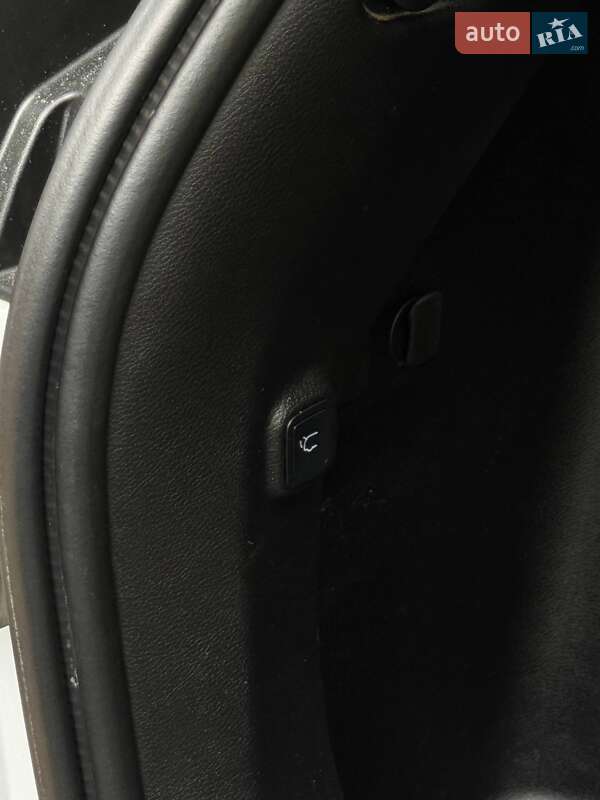 Внедорожник / Кроссовер Jeep Cherokee 2019 в Новомосковске фото 43 Внедорожник / Кроссовер Jeep Cherokee 2019 в Новомосковске