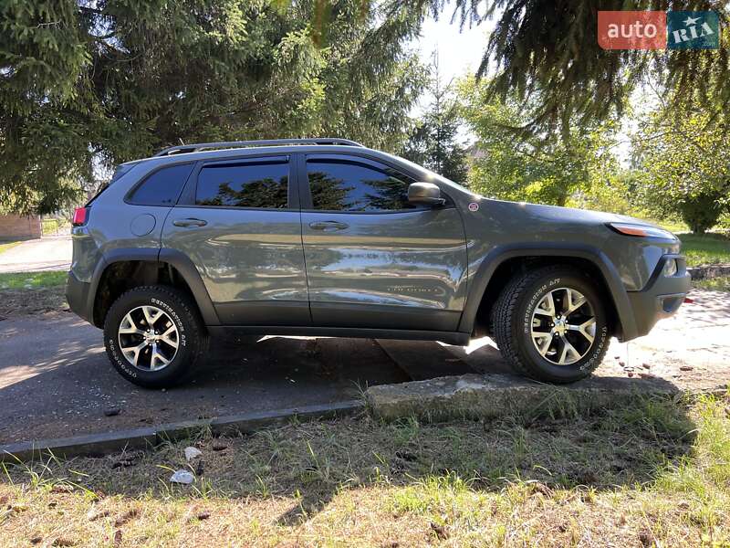 Внедорожник / Кроссовер Jeep Cherokee 2014 в Дубно фото 21 Внедорожник / Кроссовер Jeep Cherokee 2014 в Дубно