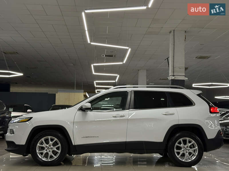 Позашляховик / Кросовер Jeep Cherokee 2017 в Миколаєві фото 15 Позашляховик / Кросовер Jeep Cherokee 2017 в Миколаєві