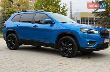 Внедорожник / Кроссовер Jeep Cherokee 2021 в 
