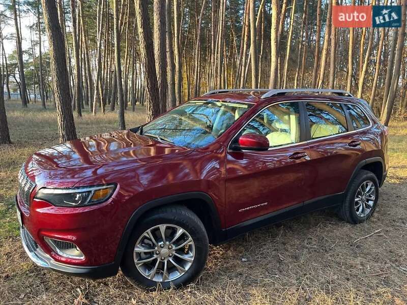 Внедорожник / Кроссовер Jeep Cherokee 2020 в Львове
