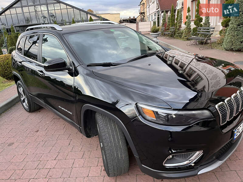 Внедорожник / Кроссовер Jeep Cherokee 2019 в Львове