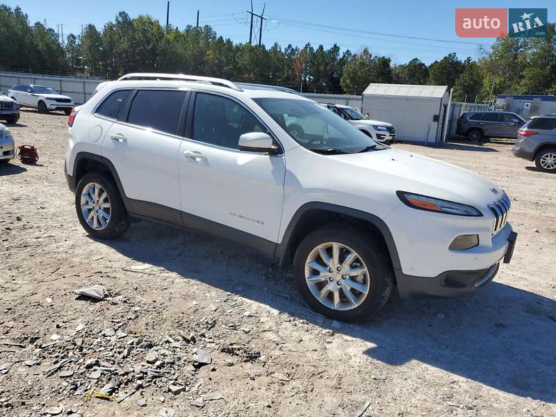 Внедорожник / Кроссовер Jeep Cherokee 2015 в Черкассах фото 4 Внедорожник / Кроссовер Jeep Cherokee 2015 в Черкассах