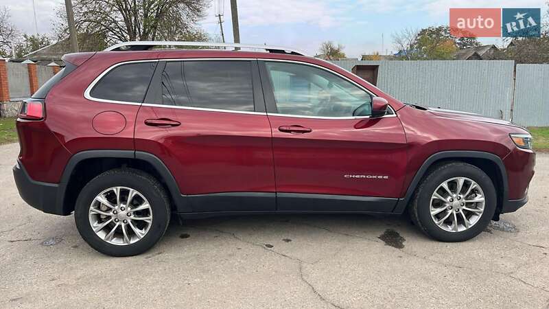 Внедорожник / Кроссовер Jeep Cherokee 2019 в Полтаве