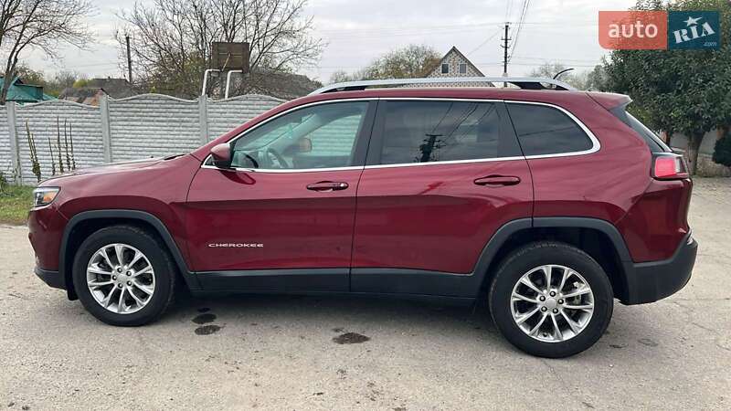 Внедорожник / Кроссовер Jeep Cherokee 2019 в Полтаве