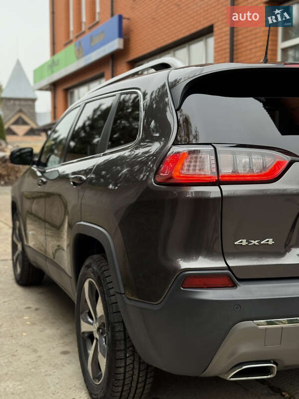Внедорожник / Кроссовер Jeep Cherokee 2020 в Лубнах фото 18 Внедорожник / Кроссовер Jeep Cherokee 2020 в Лубнах