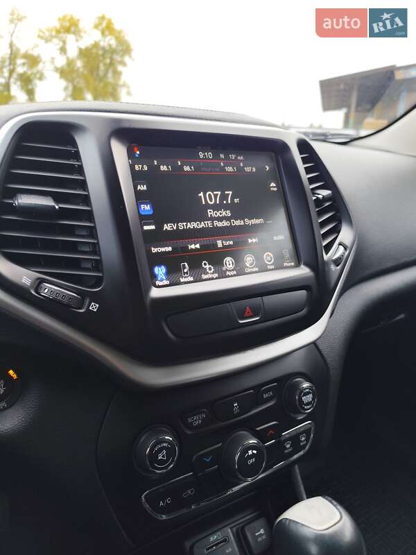 Позашляховик / Кросовер Jeep Cherokee 2017 в Чернігові фото 31 Позашляховик / Кросовер Jeep Cherokee 2017 в Чернігові