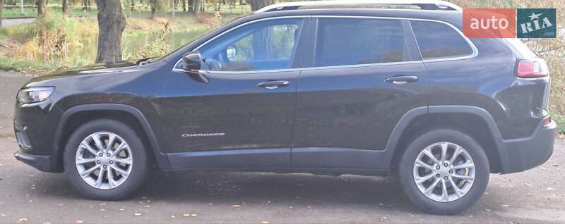 Внедорожник / Кроссовер Jeep Cherokee 2018 в Ровно фото 9 Внедорожник / Кроссовер Jeep Cherokee 2018 в Ровно