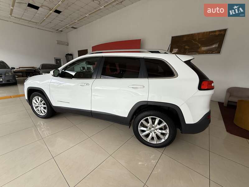 Внедорожник / Кроссовер Jeep Cherokee 2015 в Черновцах фото 18 Внедорожник / Кроссовер Jeep Cherokee 2015 в Черновцах