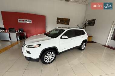 Позашляховик / Кросовер Jeep Cherokee 2015 в  фото 20 Позашляховик / Кросовер Jeep Cherokee 2015 в