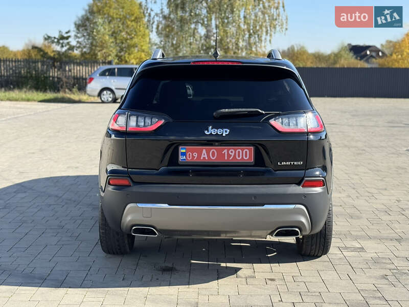 Внедорожник / Кроссовер Jeep Cherokee 2019 в Калуше