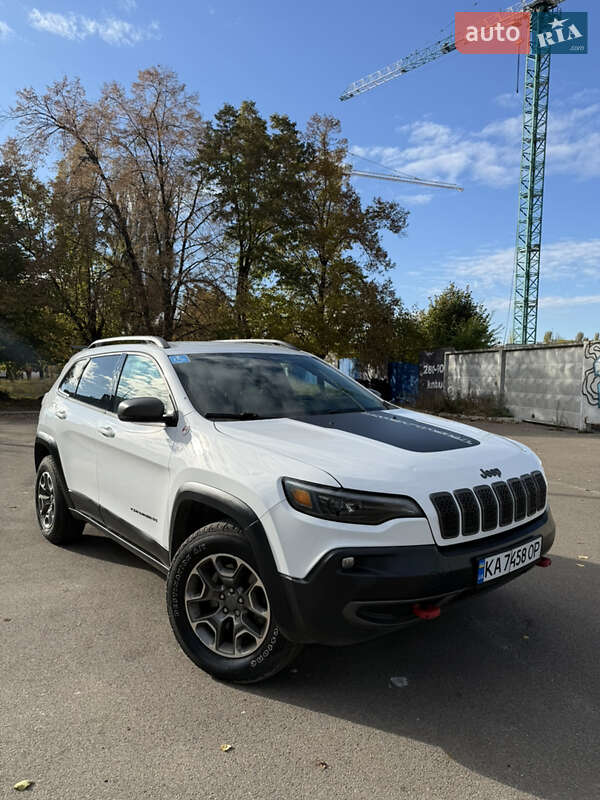 Внедорожник / Кроссовер Jeep Cherokee 2019 в Киеве фото 2 Внедорожник / Кроссовер Jeep Cherokee 2019 в Киеве