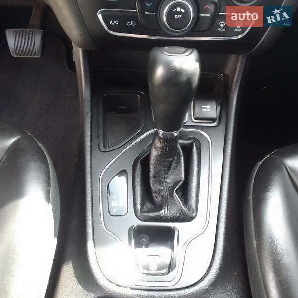 Внедорожник / Кроссовер Jeep Cherokee 2018 в Черкассах