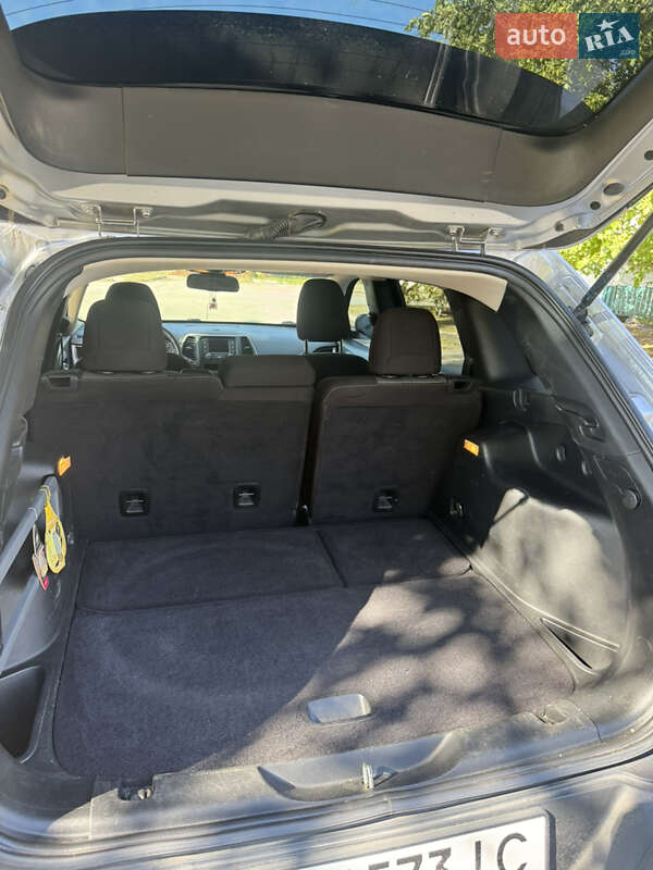 Внедорожник / Кроссовер Jeep Cherokee 2016 в Лубнах фото 19 Внедорожник / Кроссовер Jeep Cherokee 2016 в Лубнах