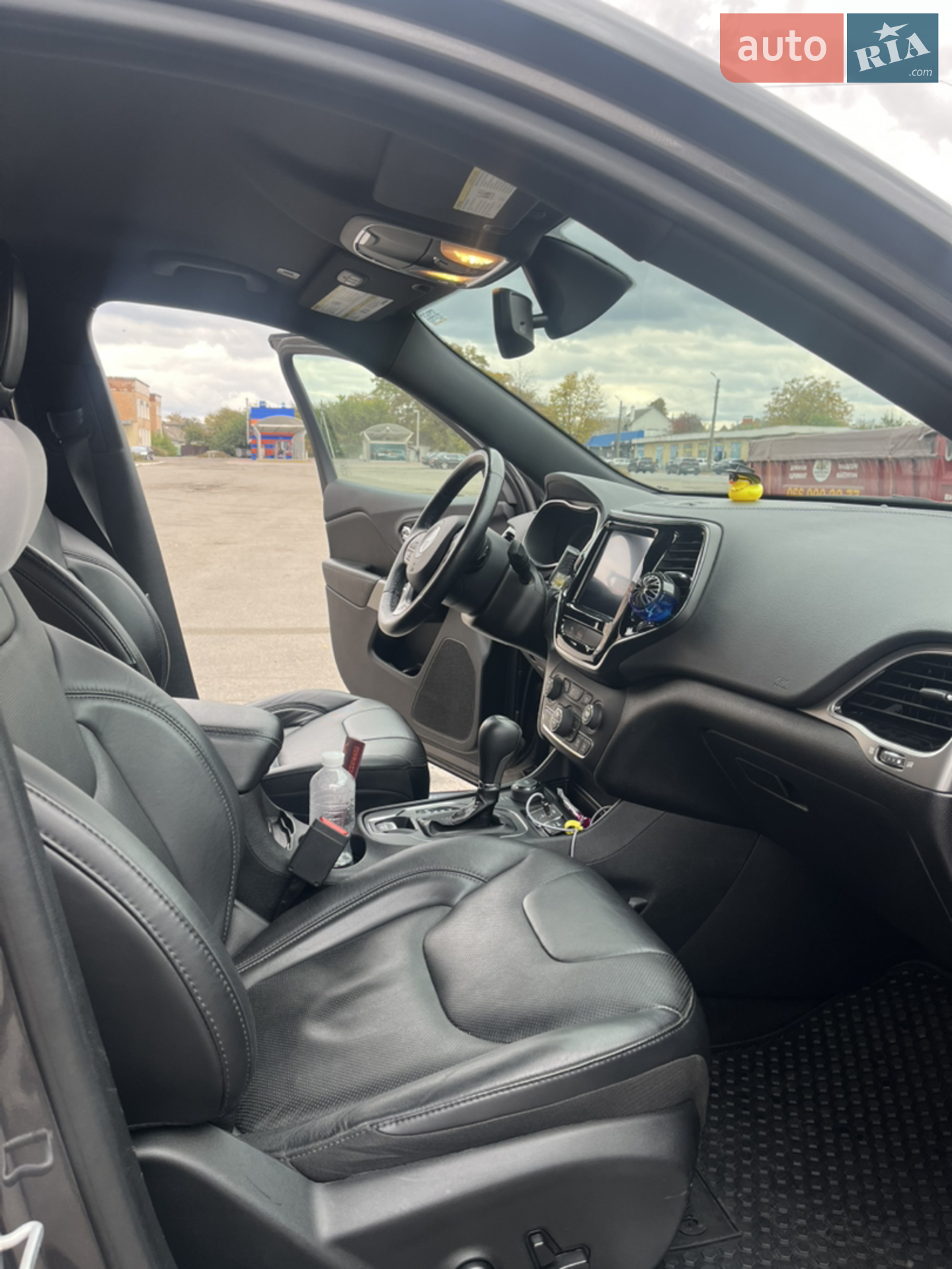 2019 Jeep Cherokee - мініатюра 9