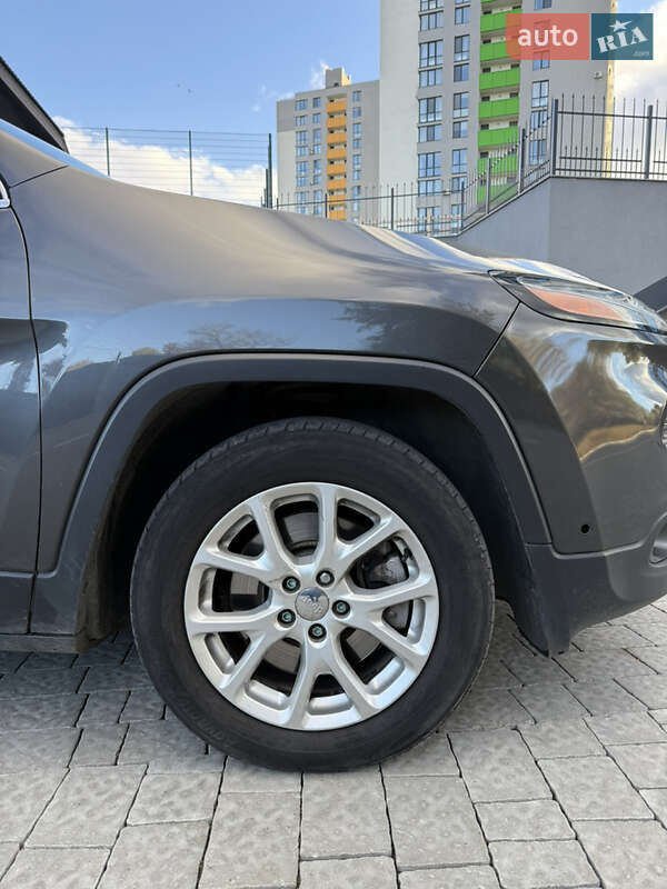Внедорожник / Кроссовер Jeep Cherokee 2014 в Львове фото 6 Внедорожник / Кроссовер Jeep Cherokee 2014 в Львове