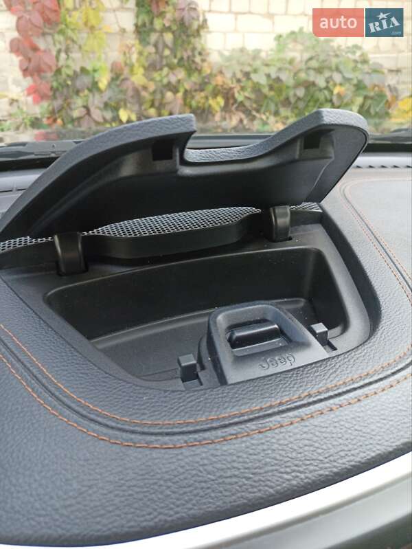 Внедорожник / Кроссовер Jeep Cherokee 2015 в Харькове фото 21 Внедорожник / Кроссовер Jeep Cherokee 2015 в Харькове