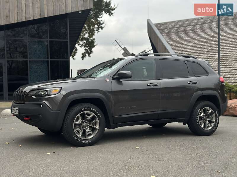 Внедорожник / Кроссовер Jeep Cherokee 2018 в Киеве фото 13 Внедорожник / Кроссовер Jeep Cherokee 2018 в Киеве