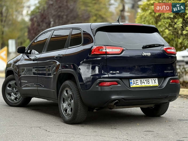 Внедорожник / Кроссовер Jeep Cherokee 2014 в Днепре фото 3 Внедорожник / Кроссовер Jeep Cherokee 2014 в Днепре