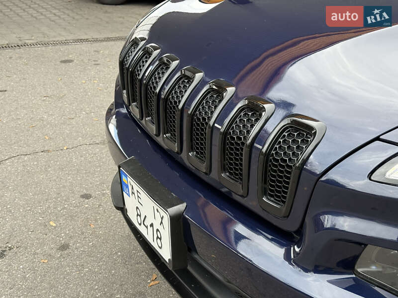 Внедорожник / Кроссовер Jeep Cherokee 2014 в Днепре фото 17 Внедорожник / Кроссовер Jeep Cherokee 2014 в Днепре