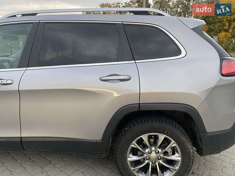 Внедорожник / Кроссовер Jeep Cherokee 2018 в Бродах фото 7 Внедорожник / Кроссовер Jeep Cherokee 2018 в Бродах