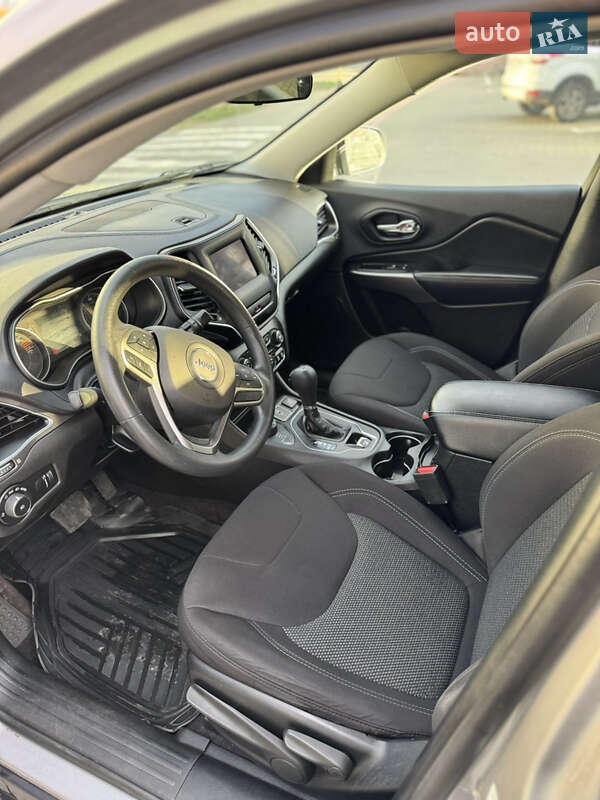 Внедорожник / Кроссовер Jeep Cherokee 2018 в Виннице фото 9 Внедорожник / Кроссовер Jeep Cherokee 2018 в Виннице