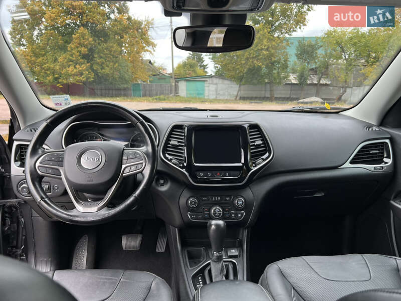 Внедорожник / Кроссовер Jeep Cherokee 2019 в Чернигове