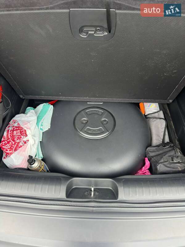 Внедорожник / Кроссовер Jeep Cherokee 2018 в Львове