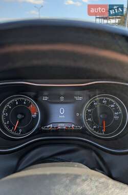 Позашляховик / Кросовер Jeep Cherokee 2018 в  фото 16 Позашляховик / Кросовер Jeep Cherokee 2018 в