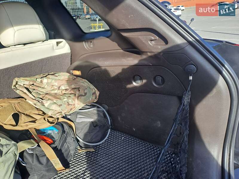 Внедорожник / Кроссовер Jeep Cherokee 2016 в Броварах