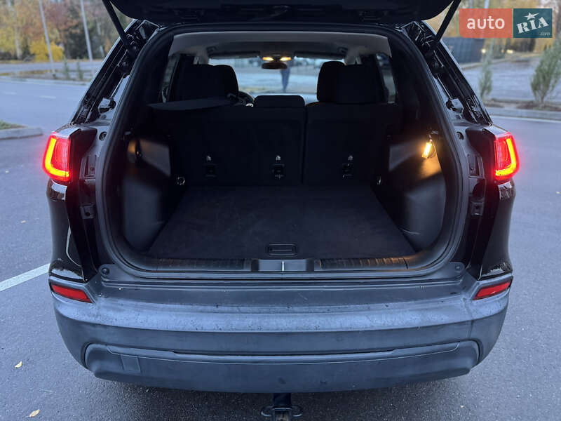 Внедорожник / Кроссовер Jeep Cherokee 2019 в Лубнах