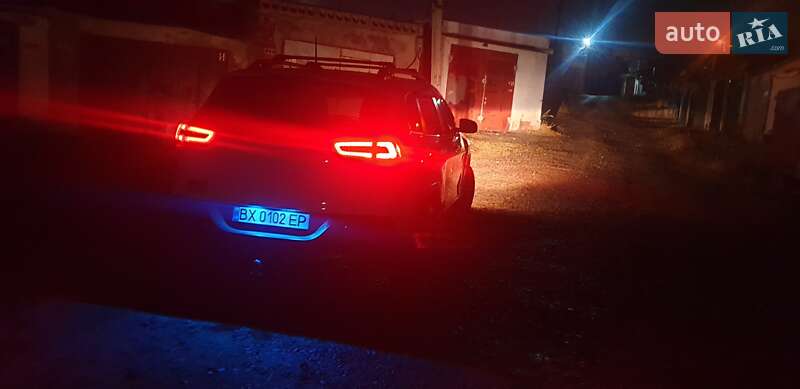 Внедорожник / Кроссовер Jeep Cherokee 2015 в Хмельницком фото 2 Внедорожник / Кроссовер Jeep Cherokee 2015 в Хмельницком