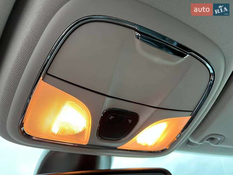 Позашляховик / Кросовер Jeep Cherokee 2020 в Львові фото 37 Позашляховик / Кросовер Jeep Cherokee 2020 в Львові