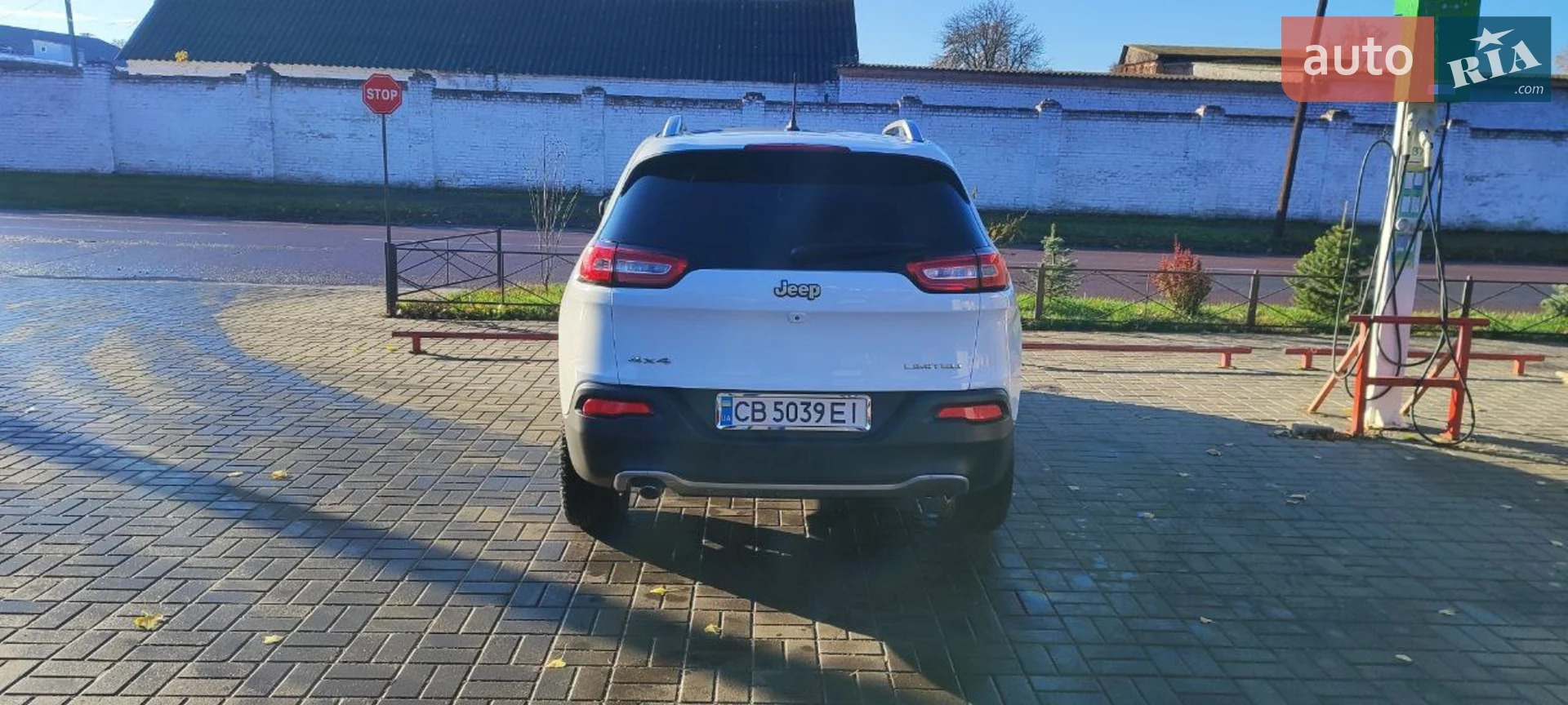 2014 Jeep Cherokee - мініатюра 4