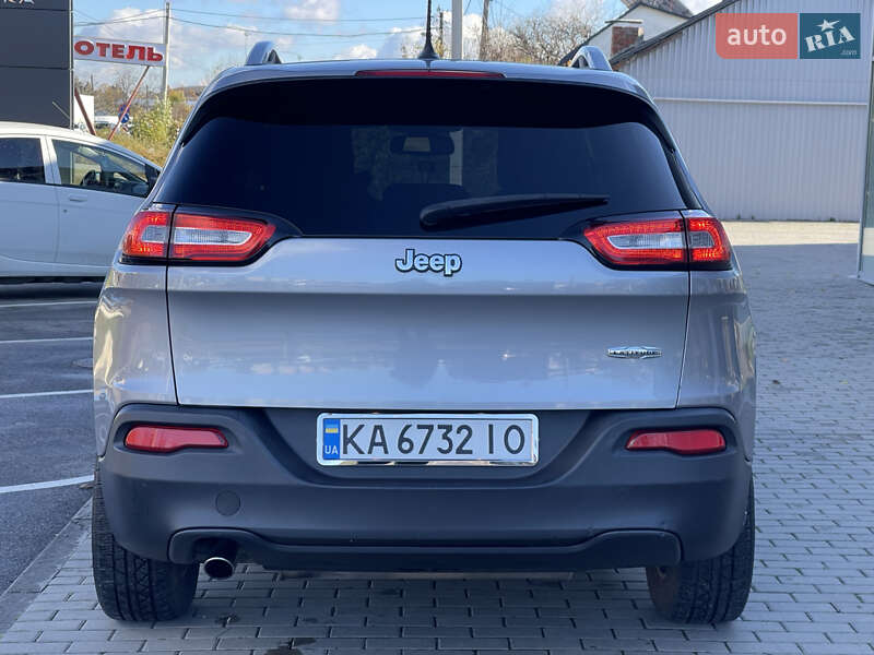 Позашляховик / Кросовер Jeep Cherokee 2013 в Полтаві