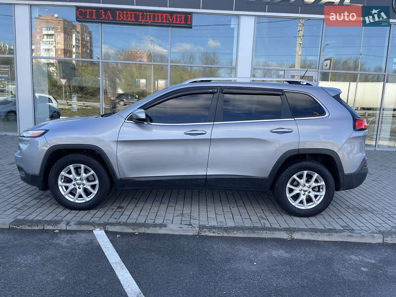 Позашляховик / Кросовер Jeep Cherokee 2013 в Полтаві