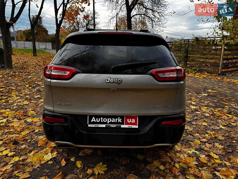 Внедорожник / Кроссовер Jeep Cherokee 2015 в Киеве фото 7 Внедорожник / Кроссовер Jeep Cherokee 2015 в Киеве