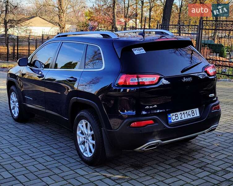 Внедорожник / Кроссовер Jeep Cherokee 2015 в Прилуках