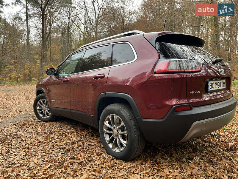 Позашляховик / Кросовер Jeep Cherokee 2018 в Львові